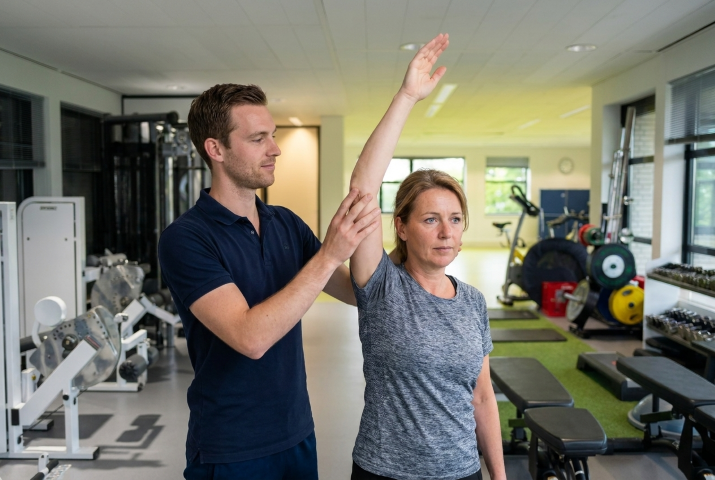 Fysieke training bij functionele neurologische klachten — herstel van normale beweging